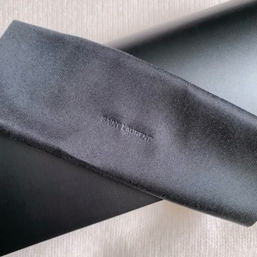 SAINT LAURENT SUNGLASSES CASE YSL LUXURY EYEWEAR MAGNETIC CLOSE Black Gold EMPTY - Picture 4 of 4